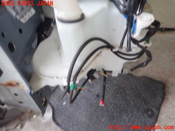 1UPJ-9230186791]スバル・XV(GT7)ウォッシャータンク1 中古_2