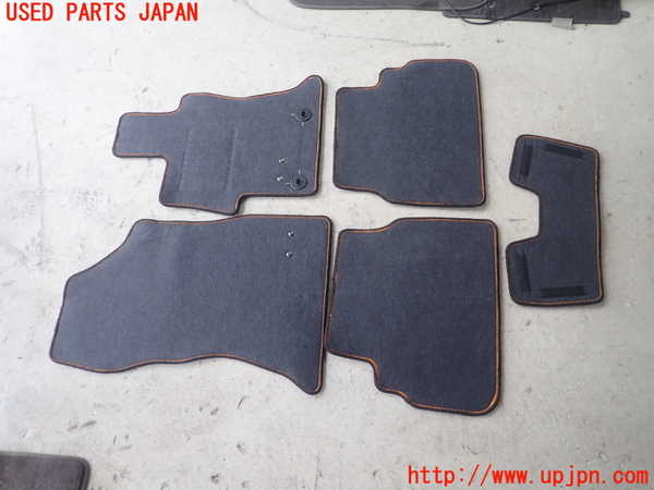 1UPJ-9230187800]スバル・XV(GT7)フロアマット 中古_3