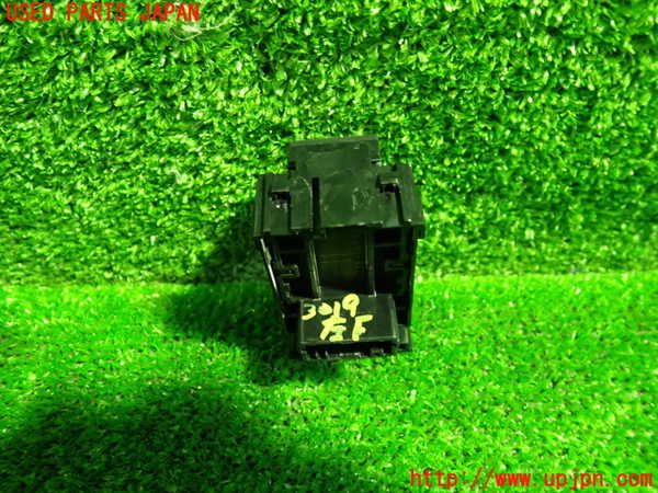 1UPJ-9230196245]ハリアー ハイブリッド(AXUH80)左前パワーウィンドウスイッチ 中古_3