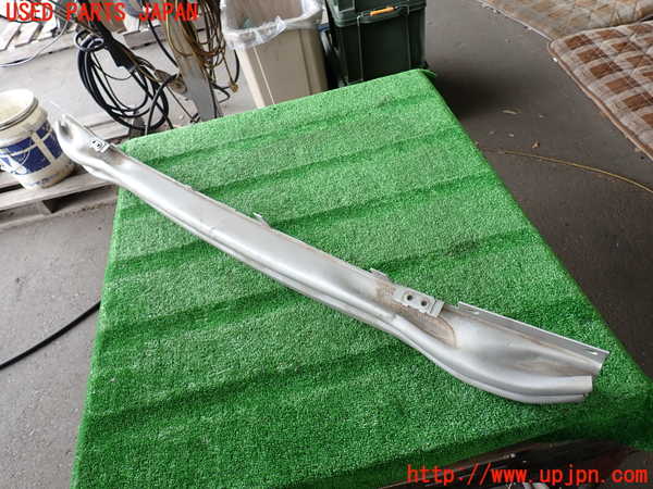 2UPJ-9230201014]ボルボ・XC60(DB4204TXC)フロントバンパーホースメント 中古_3