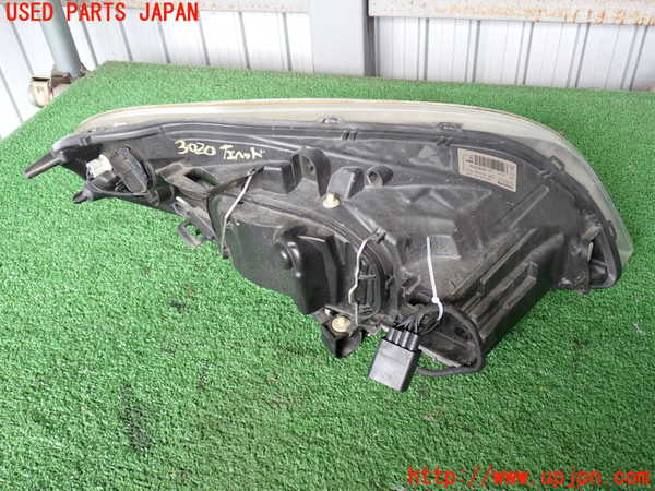 2UPJ-9230201132]ボルボ・XC60(DB4204TXC)左ヘッドライト HID 中古_4