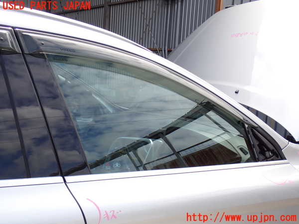 2UPJ-9230201230]ボルボ・XC60(DB4204TXC)右前ドア (43R-001106) 中古_2