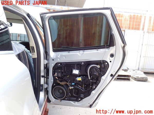 2UPJ-9230201290]ボルボ・XC60(DB4204TXC)右後ドア (43R-00053) 中古_5