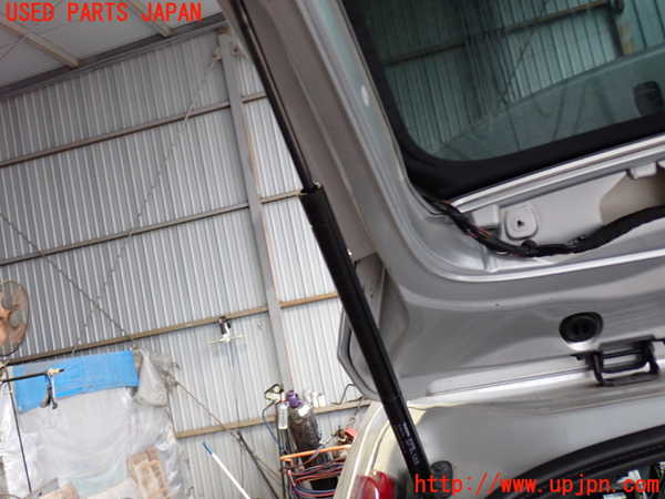 2UPJ-9230201584]ボルボ・XC60(DB4204TXC)リアゲートダンパー 中古_2