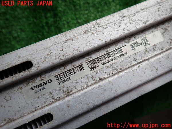 2UPJ-9230202451]ボルボ・XC60(DB4204TXC)インタークーラー1 中古_3