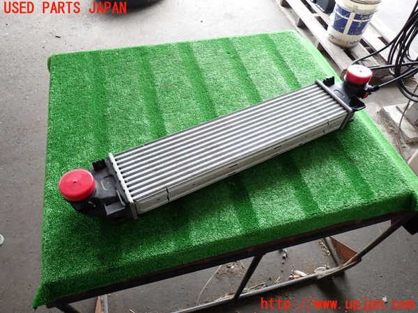 2UPJ-9230202451]ボルボ・XC60(DB4204TXC)インタークーラー1 中古_4