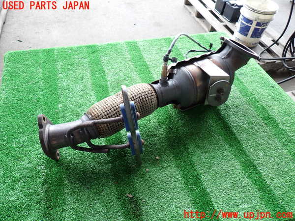 2UPJ-9230202661]ボルボ・XC60(DB4204TXC)触媒1 中古_3