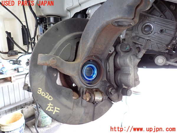 2UPJ-9230204295]ボルボ・XC60(DB4204TXC)左フロントナックルハブ 中古_2