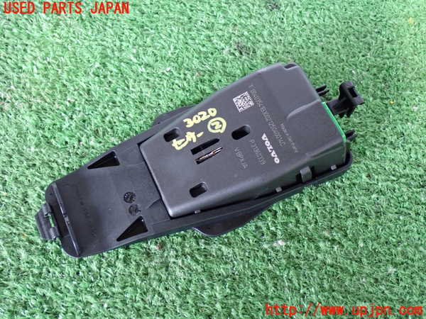 2UPJ-9230206382]ボルボ・XC60(DB4204TXC)センサー2 中古_2