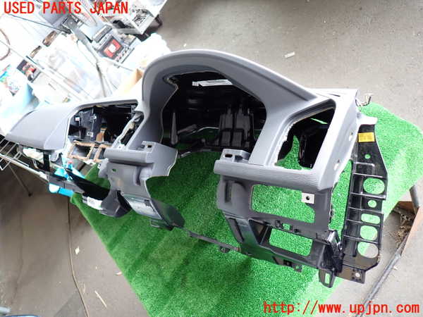 2UPJ-9230207505]ボルボ・XC60(DB4204TXC)ダッシュボード 中古_2