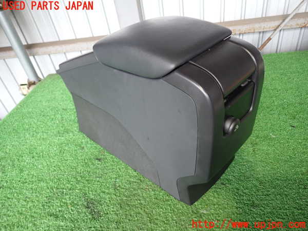 2UPJ-9230207540]ボルボ・XC60(DB4204TXC)センターコンソール 中古_3