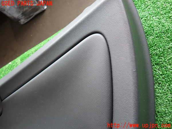 2UPJ-9230201294]ボルボ・XC60(DB4204TXC)右後ドア内張り 中古_3