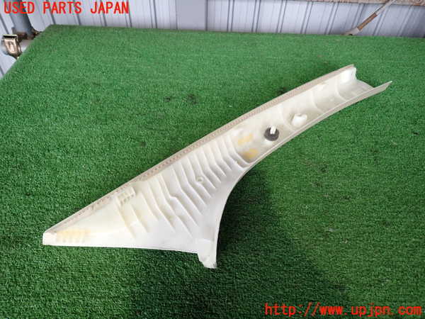 2UPJ-9230207660]ボルボ・XC60(DB4204TXC)左フロントピラートリム 中古_4