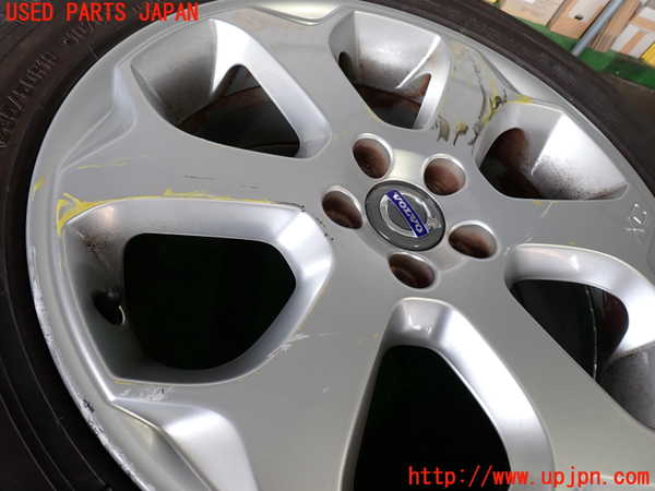 2UPJ-9230209042]ボルボ・XC60(DB4204TXC)タイヤ　ホイール　1本② 235/60R18 中古_3
