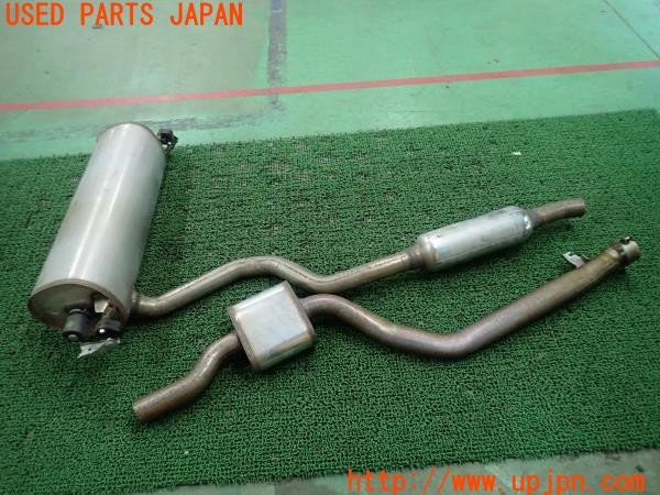 3UPJ=9230210152]BMW 118i(1R15 F20)中期 純正 102180 10 リアマフラー カット済み 2分割 中古_2