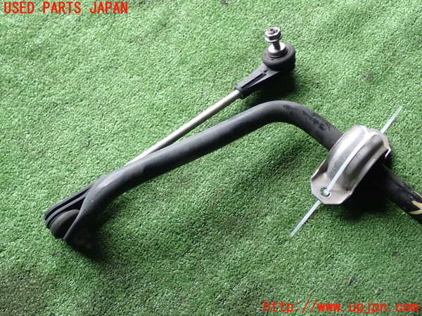 1UPJ-9230215440]BMW 118i F20(1R15)フロントスタビライザー 中古_3