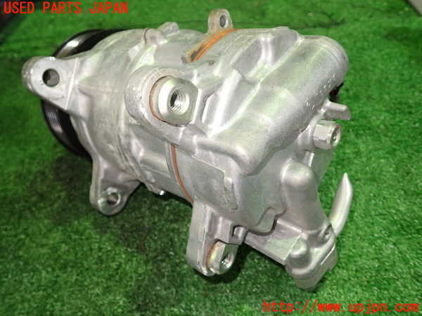 1UPJ-9230216025]BMW 118i F20(1R15)エアコンコンプレッサー 中古_3