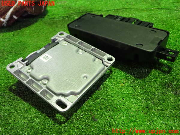 1UPJ-9230216145]BMW 118i F20(1R15)エアバッグコンピューター 中古_4