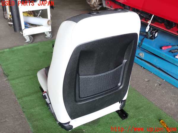 1UPJ-9230217035]BMW 118i F20(1R15)運転席シート 中古_5