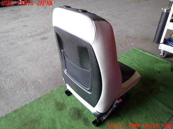 1UPJ-9230217065]BMW 118i F20(1R15)助手席シート 中古_5