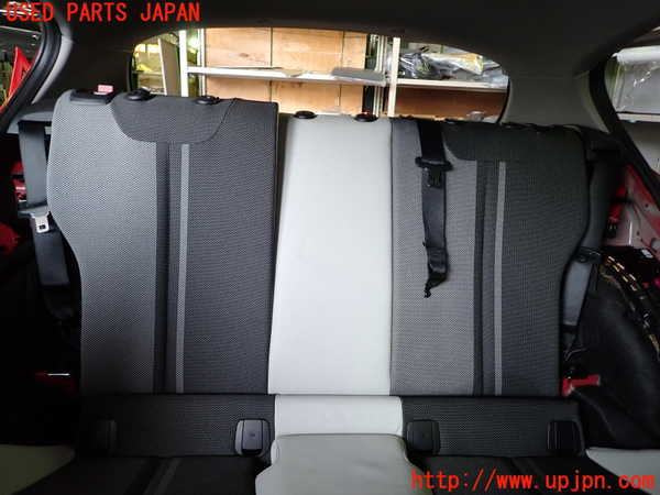 1UPJ-9230217385]BMW 118i F20(1R15)リアシート 中古_2
