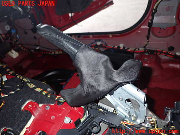 1UPJ-9230217550]BMW 118i F20(1R15)サイドブレーキレバー 中古_2