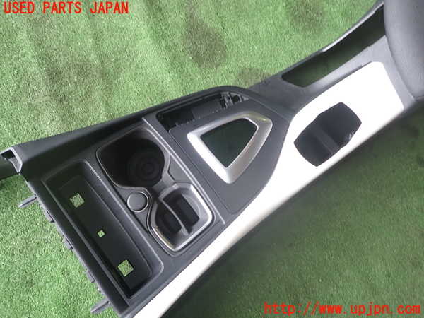 1UPJ-9230217540]BMW 118i F20(1R15)センターコンソール 中古_3