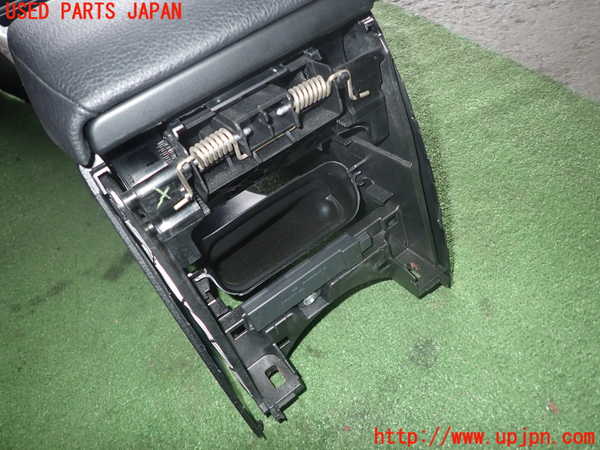 1UPJ-9230217540]BMW 118i F20(1R15)センターコンソール 中古_4