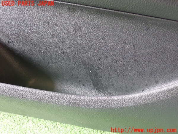 1UPJ-9230211234]BMW 118i F20(1R15)右前ドア内張り 中古_3