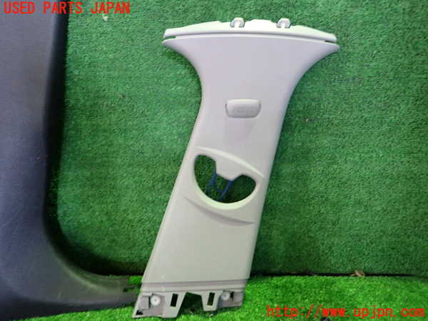 1UPJ-9230217665]BMW 118i F20(1R15)右センターピラートリム 中古_2