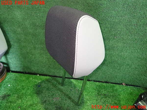 1UPJ-9230217040]BMW 118i F20(1R15)運転席ヘッドレスト 中古_2