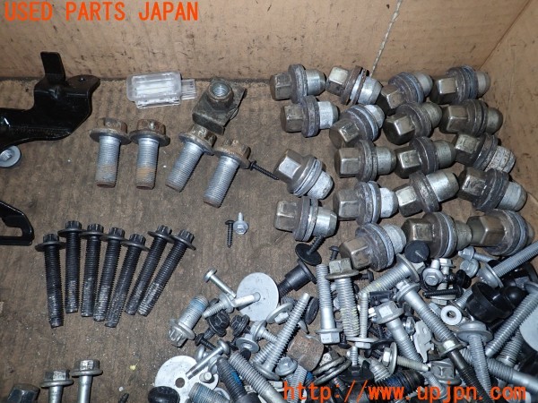 3UPJ=9230220720]レンジローバー スポーツ(LW3KB)ネジ・ナット・ステー類 セット ジャンク_4