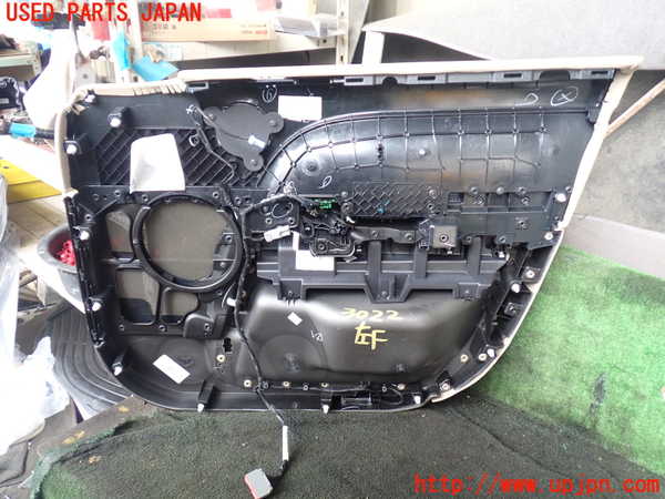 1UPJ-9230221264]ランドローバー・レンジローバー スポーツ(LW3KB)左前ドア内張り 中古_4