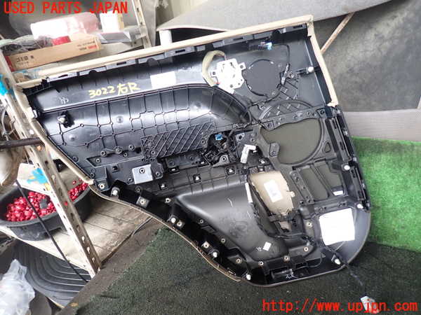 1UPJ-9230221294]ランドローバー・レンジローバー スポーツ(LW3KB)右後ドア内張り 中古_4