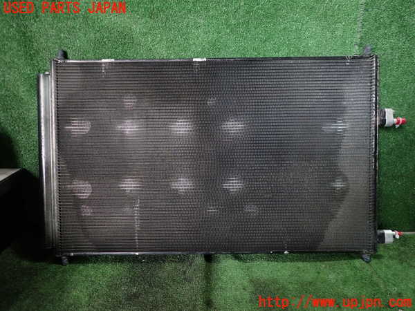 1UPJ-9230236031]エスティマ(ACR50W)エアコンコンデンサー1 中古_2