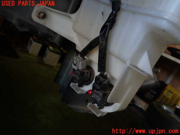 1UPJ-9230236791]エスティマ(ACR50W)ウォッシャータンク1 中古_3