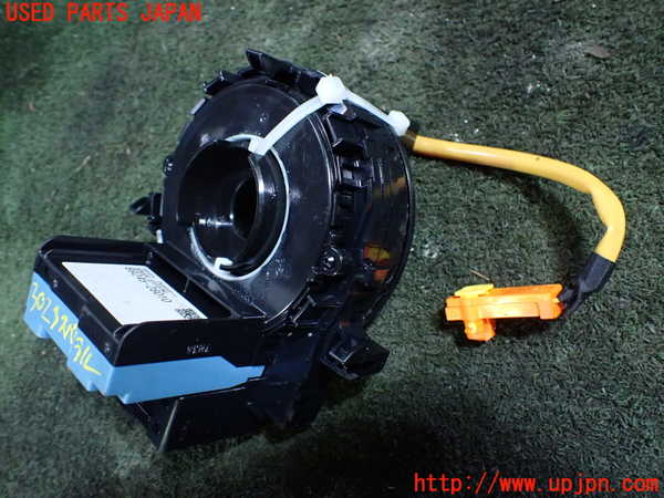 1UPJ-9230236800]エスティマ(ACR50W)スパイラルケーブル(リール) 中古_3