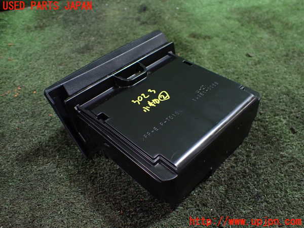 1UPJ-9230237842]エスティマ(ACR50W)小物入れ2 中古_2