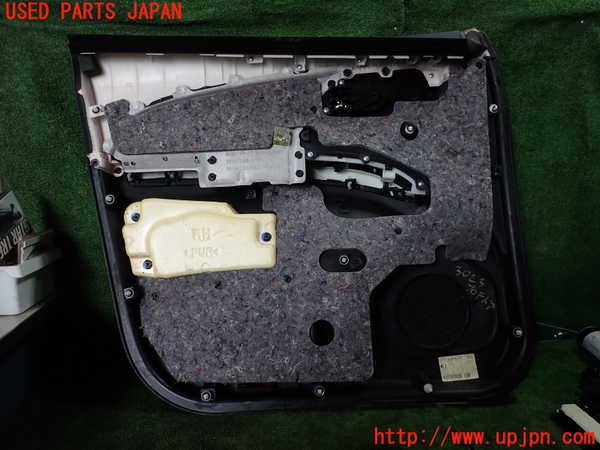 1UPJ-9230231234]エスティマ(ACR50W)右前ドア内張り 中古_4