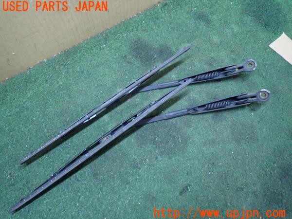 3UPJ=9230240065]ジムニーシエラ(JB32W 2型)純正 ワイパーアーム BOSCH ブレード 中古_2