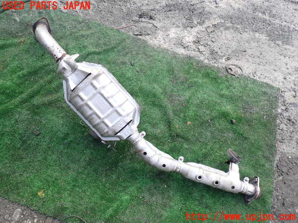1UPJ-9230242661]ジムニー シエラ(JB32W)触媒1 中古_2