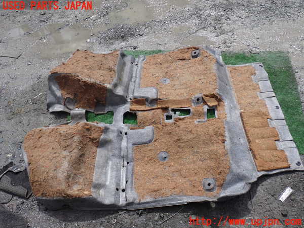 1UPJ-9230247795]ジムニー シエラ(JB32W)フロアーカーペット 中古_2