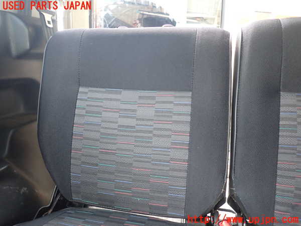 1UPJ-9230247145]ジムニー シエラ(JB32W)右2列目シート 中古_2