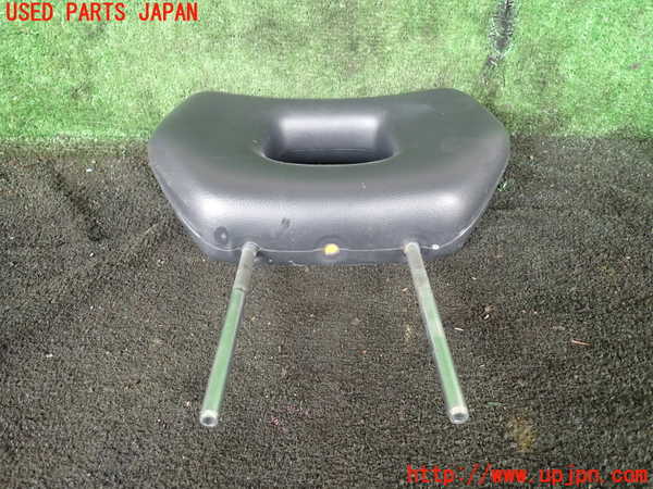 1UPJ-9230247070]ジムニー シエラ(JB32W)助手席ヘッドレスト 中古_3
