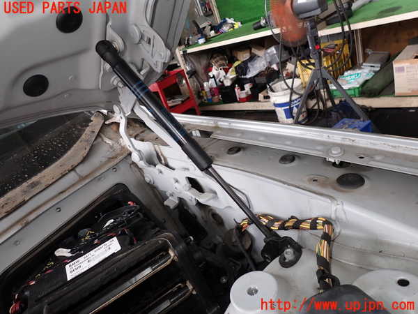 2UPJ-9230251068]BMW 523i ツーリング(XL20)(F11)ボンネットダンパー 中古_2