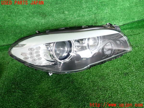 2UPJ-9230251130]BMW 523i ツーリング(XL20)(F11)右ヘッドライト HID 中古_1