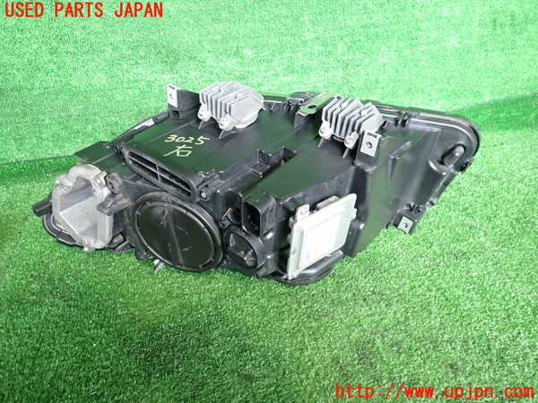 2UPJ-9230251130]BMW 523i ツーリング(XL20)(F11)右ヘッドライト HID 中古_2