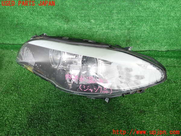 2UPJ-9230251132]BMW 523i ツーリング(XL20)(F11)左ヘッドライト HID (ジャンク品) 中古_1