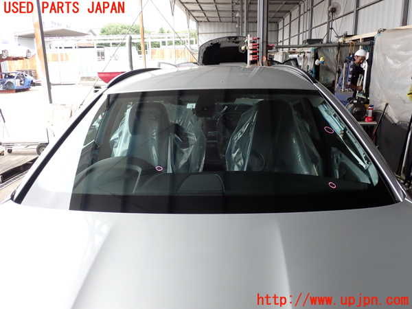 2UPJ-9230251195]BMW 523i ツーリング(XL20)(F11)フロントガラス 中古(43R-001586 M1244)_1
