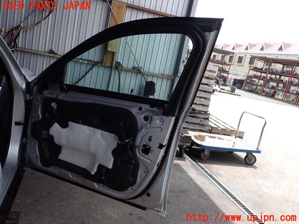 2UPJ-9230251230]BMW 523i ツーリング(XL20)(F11)右前ドア 中古(43R-00050 M62)_4